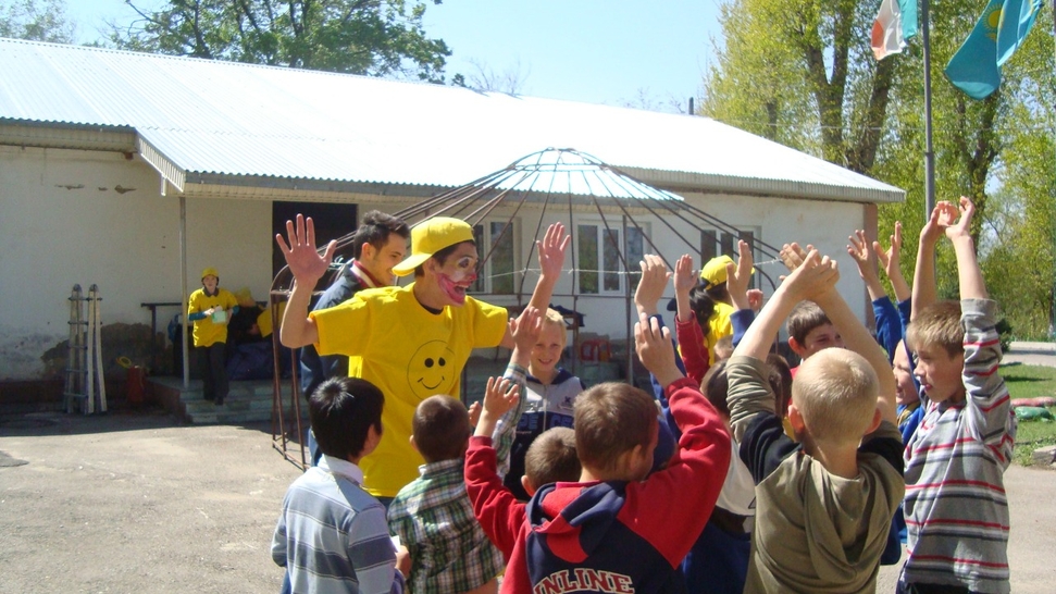 Help a Child to Find a Family!