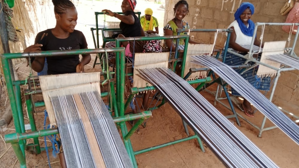 Let's support internally displaced people!